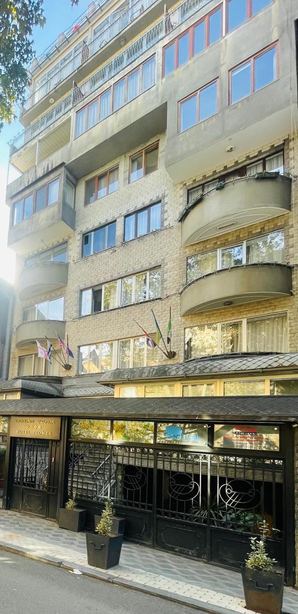 Hotel Four Seasons Tbilisi Bagian luar foto