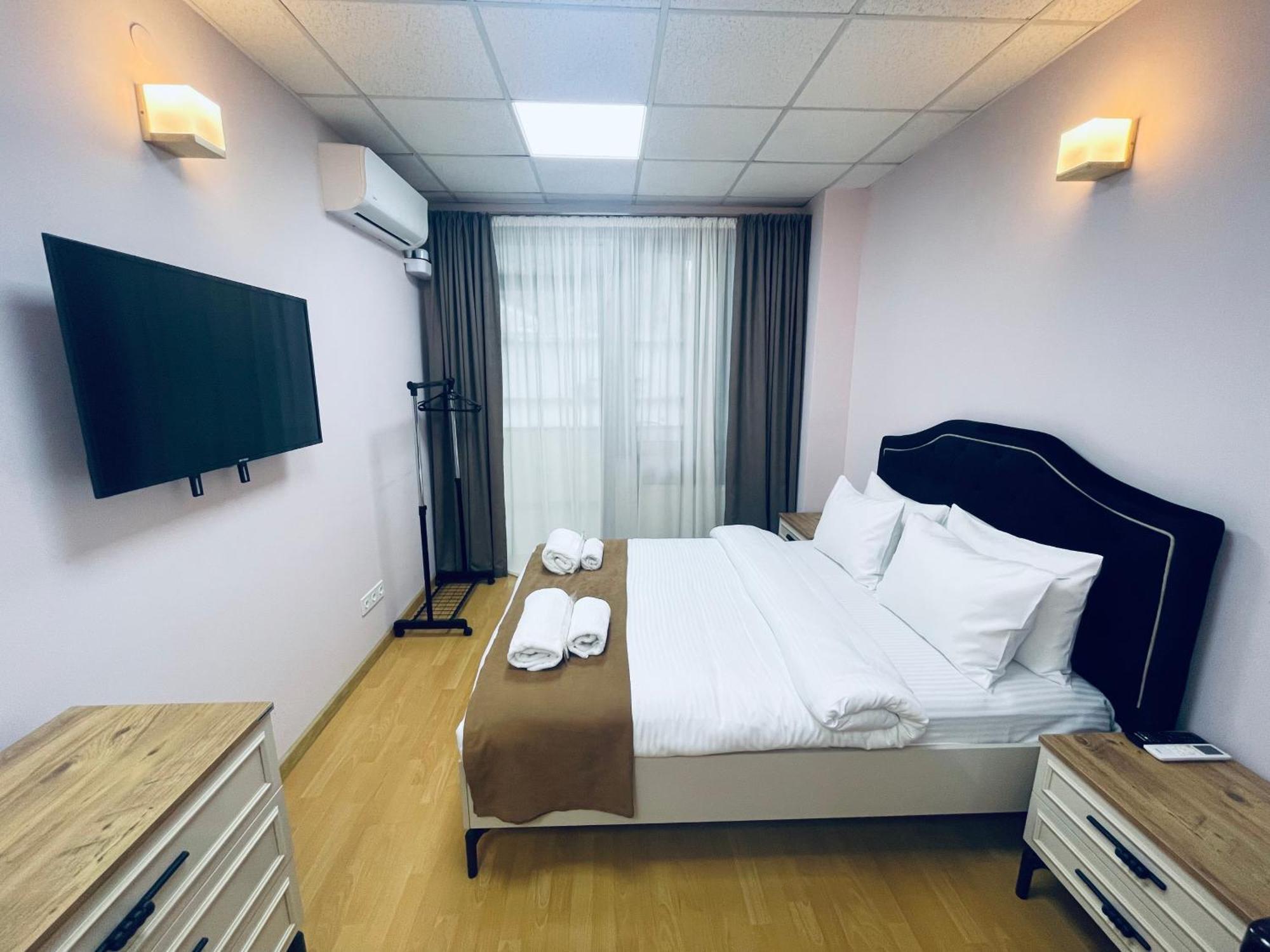 Hotel Four Seasons Tbilisi Bagian luar foto